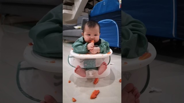 'Finger food手指食物日记- 6 month old Baby Eat Papaya 宝宝辅食日记-手指食物《木瓜》'