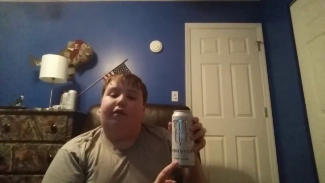 'NOAHS FOOD REVIEW MONSTER ENERGY DRINK'