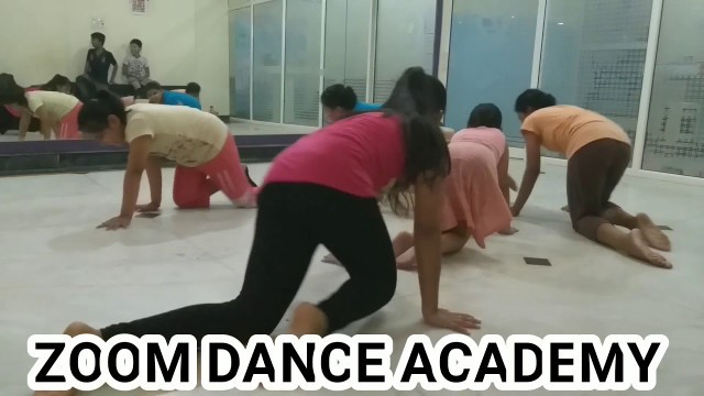 'Dance fitness  Workout | ZOOM DANCE ACADEMY  SHAHJAHANPUR'