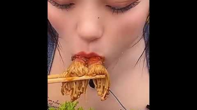 'ASMR MUKBANG/CHAINA GIRL EATING SHOW