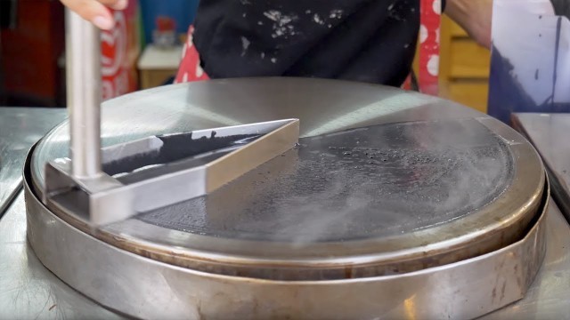 'Charcoal Crepe, Oreo Crepe | Thai Street Food'