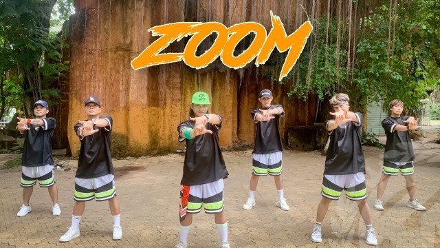 'ZOOM by Jessie | Zumba | Dance Workout | TML Crew Raja Leoncito'