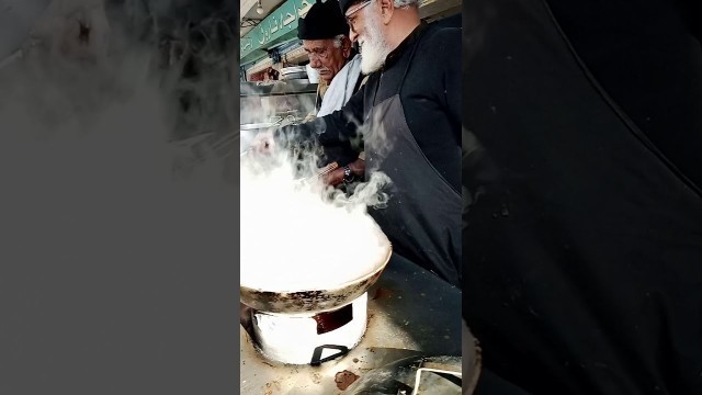 'Gujar khan streerfood corner at Pakistan Chicken karahi street food gujarkhan pakistan mohsin vlogs'