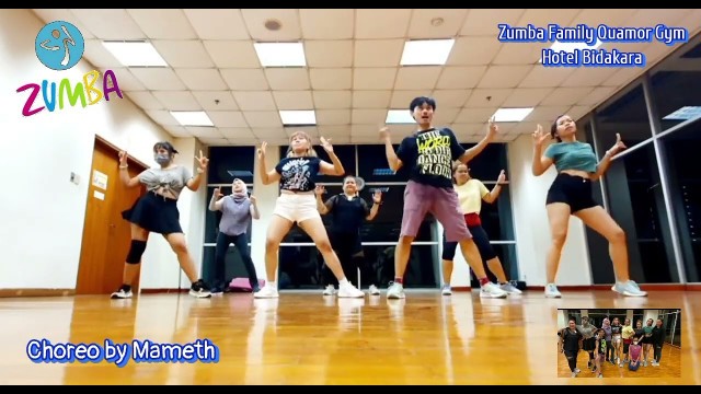 'Zoom In Zoom Out... Jezzi... KPOP Zumba - Just Dance Fitness - By. Mametho'