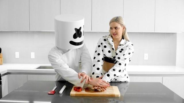 'Cooking with Marshmello: How To Make FRIENDS Cookies (Feat. Anne-Marie)'