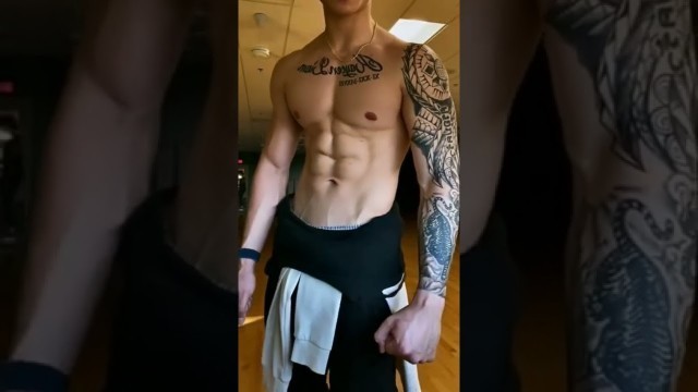 'muscle young boy abs & pecs fitness motivation video 