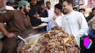 'street food in peshawar Golden pulao Mountain + kabab Pakistan 