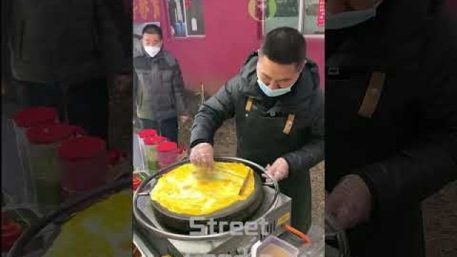 'Street Food | Chinese Egg Crepe Jianbing'