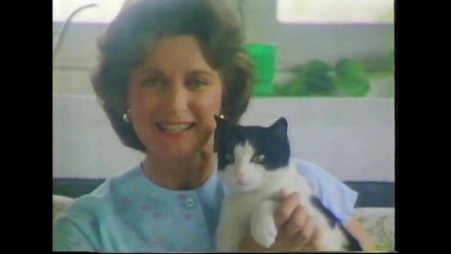 'Whiskas Cat food Commercial -  1986'