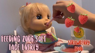 'BABY ALIVE Feeding Everly strawberry food 