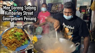 'Mee Sotong Kimberley Street Georgetown Penang #streetfood malaysia mee goreng famous #makanenakmurah'