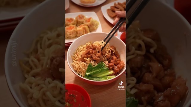 'Chinese Food tapi no babi & ni MSG, apa bisa? #shorts #chinesefood #review #foodreview #halal'