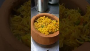 'Handi Dum Veg Biryani | Handi Chhadeyan Di, CP | #food #streetfood #foodie #youtube'