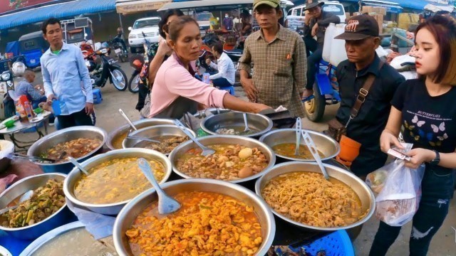 'Most Popular Cambodian street food, Delicious Khmer food selling on the street in Phnom Penh'