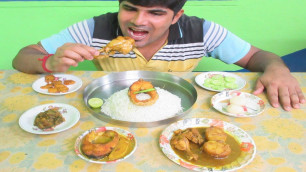 'Eating Rice with chicken curry, Fish Curry - Massive Indian Food Eating ( Biggest Lunch Ever! )'