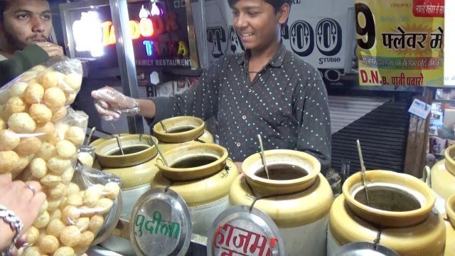 'Indorians Enjoying 9 Flavours Pani Puri | Crispy & Crunchy Golgappay |  Indian Street Food'