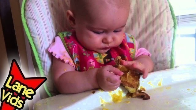 '6 Month Old Eats EGG IN A BASKET & Mango - Baby Led Weaning #20 - TheFunnyrats'