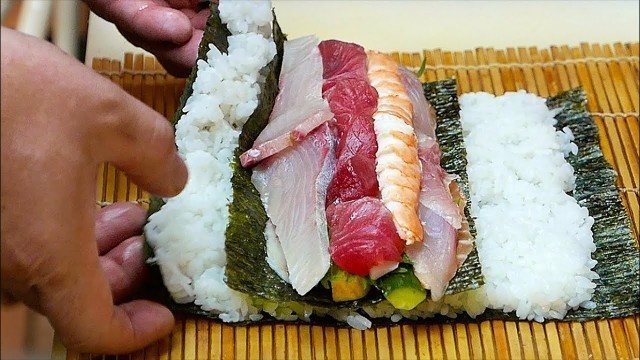 'Japanese Street Food - FRIED ROCKFISH Rainbow Sushi Roll Okinawa Japan'