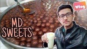 'Halwa Puri / Traditional breakfast of Pakistan | Best Halwa Puri of Mirpurkhas food street-By SAS'