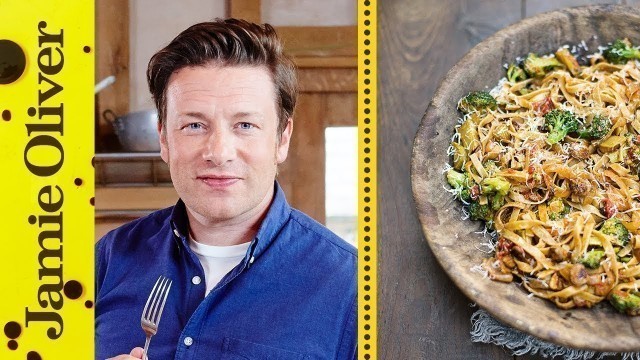 'Sausage Pasta | Jamie Oliver | Superfood Family Classics'