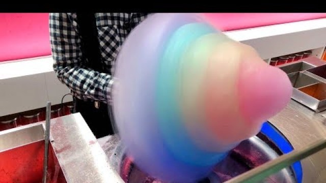 'Rainbow cotton candy/Japan street food/Harajuku Japan'