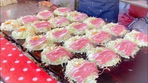 'japanese street food - okonomiyaki ( tochigi )'