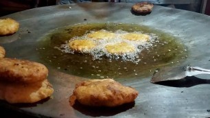 'Tasty Aloo Tikki wala Noida Sector 50 - Street Food'