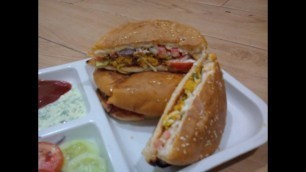 'Bun Kabab Recipe / Shami Burger  Street Food Of Karachi Pakistan.'