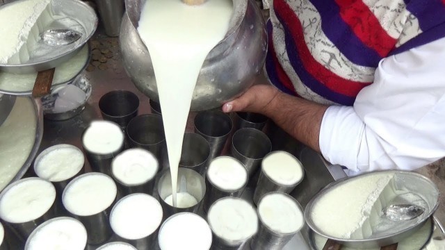 'Famous Punjabi Lassi in Amritsar | Full Glass @ 35 rs & Half 20 rs  | Street Food India'