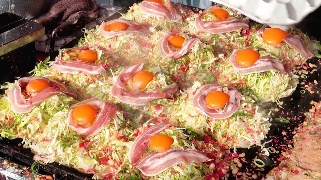 'Japanese Street Food - OKONOMIYAKI Seafood Pancake Japan'