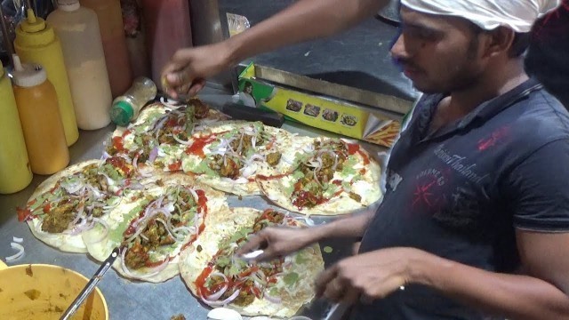 'Egg Chicken Roll | Street Food in Delhi Sadar Bazar'