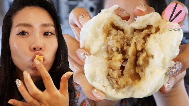 'Japanese Street Food Mukbang in Kobe!'