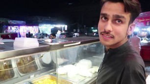 'Kabuli Afghani Street Food Peshawar | Pakistan Food Street'