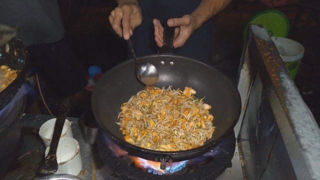 'MAKANAN JEPANG KAKI LIMA - ASMR INDONESIAN JAPANESE STREET FOOD'