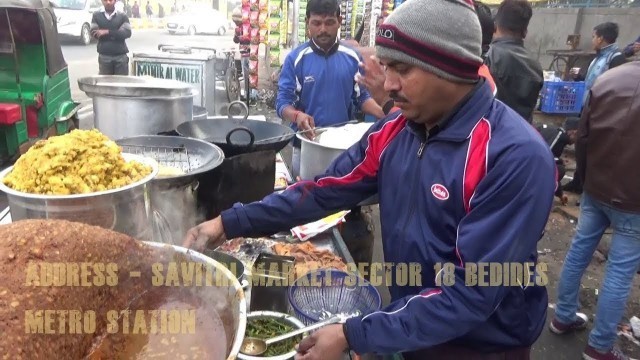 'It\'s a Breakfast Time in Noida Street - Special Chole Bhature & Chole Rice - Guptaji Bhojnalaya'