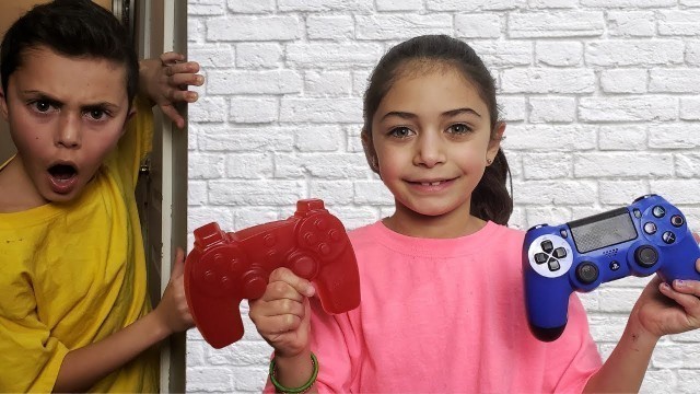 'Gummy Food vs Real  switch up - HZHtube kids fun'