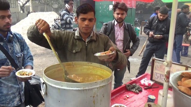 'Khasta Kachori & Chivda Bhel - Indian Street Food - Street Food Noida NCR'