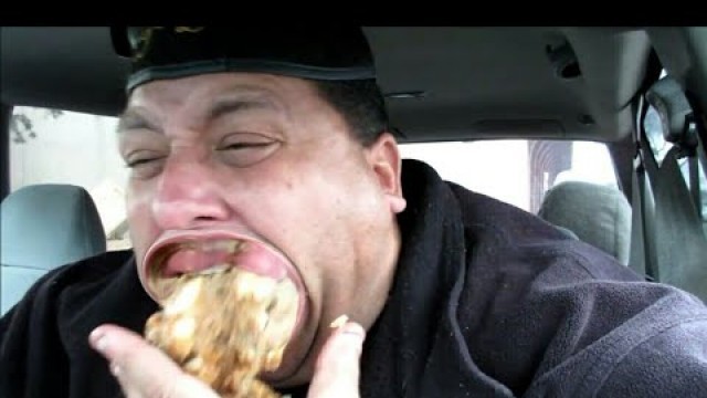 'Joey eating 4 burgers in reverse(Satisfying)'