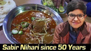 'SABIR NEHARI | since 50 Years | Ultimate Nalli Maghaz Nihari | Pakistani Street Food, Karachi'