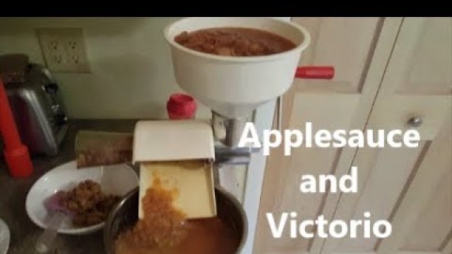 'Applesauce and Victorio'