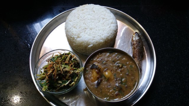 'Sagolhawai pan uti/Hangam chamthong/Singju....Manipuri cooking style'