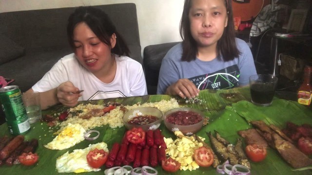 'Pinoy breakfast mukbang.