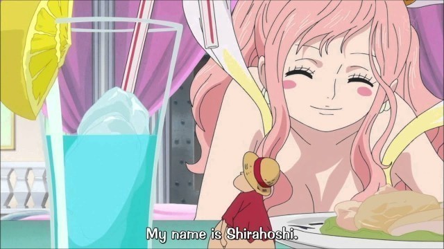 'Luffy eating Shirahoshi\'s food [HD]'