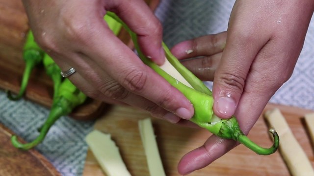 'Cheesy Dynamite - Pinoy Recipe Merienda  ( Pwedeng Pulutan )'