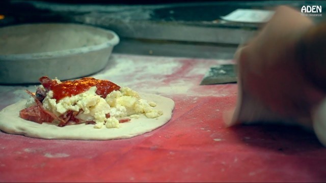 'Street Food in Napoli - Italy'