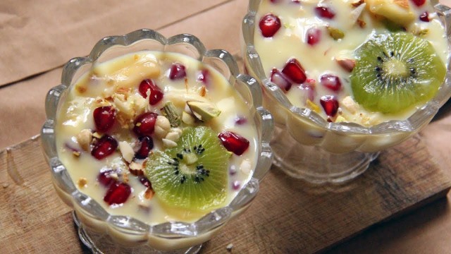 'Fruit Custard Recipe | फ्रूट कस्टर्ड रेसिपी | How to make perfect Custard with ratio'