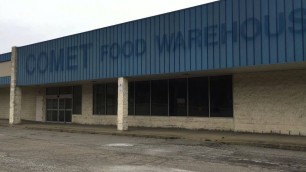 'Comet Food Warehouse (Abandoned Grocery Store For 20+ Years)'