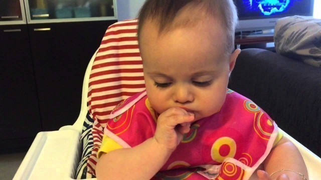 '6 MONTH OLD BABY EATING WATERMELON - BLW with EMMI'