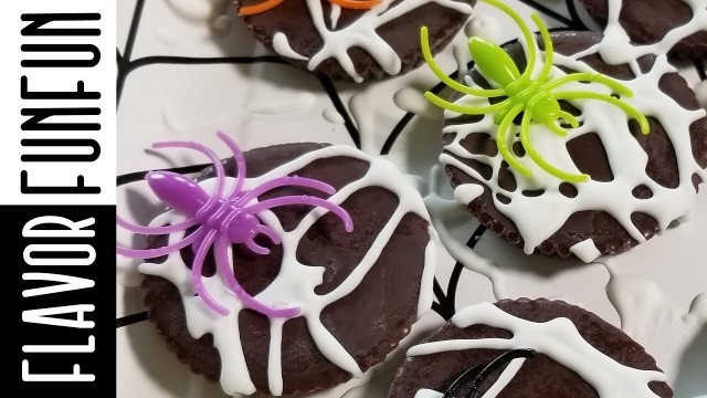 'Halloween Spider Web Reese’s Peanut Butter Cups | Halloween Food Ideas'