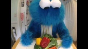 'Cookie Monster has been having trouble making cookies a \'sometimes food\' Vine By HalBot'